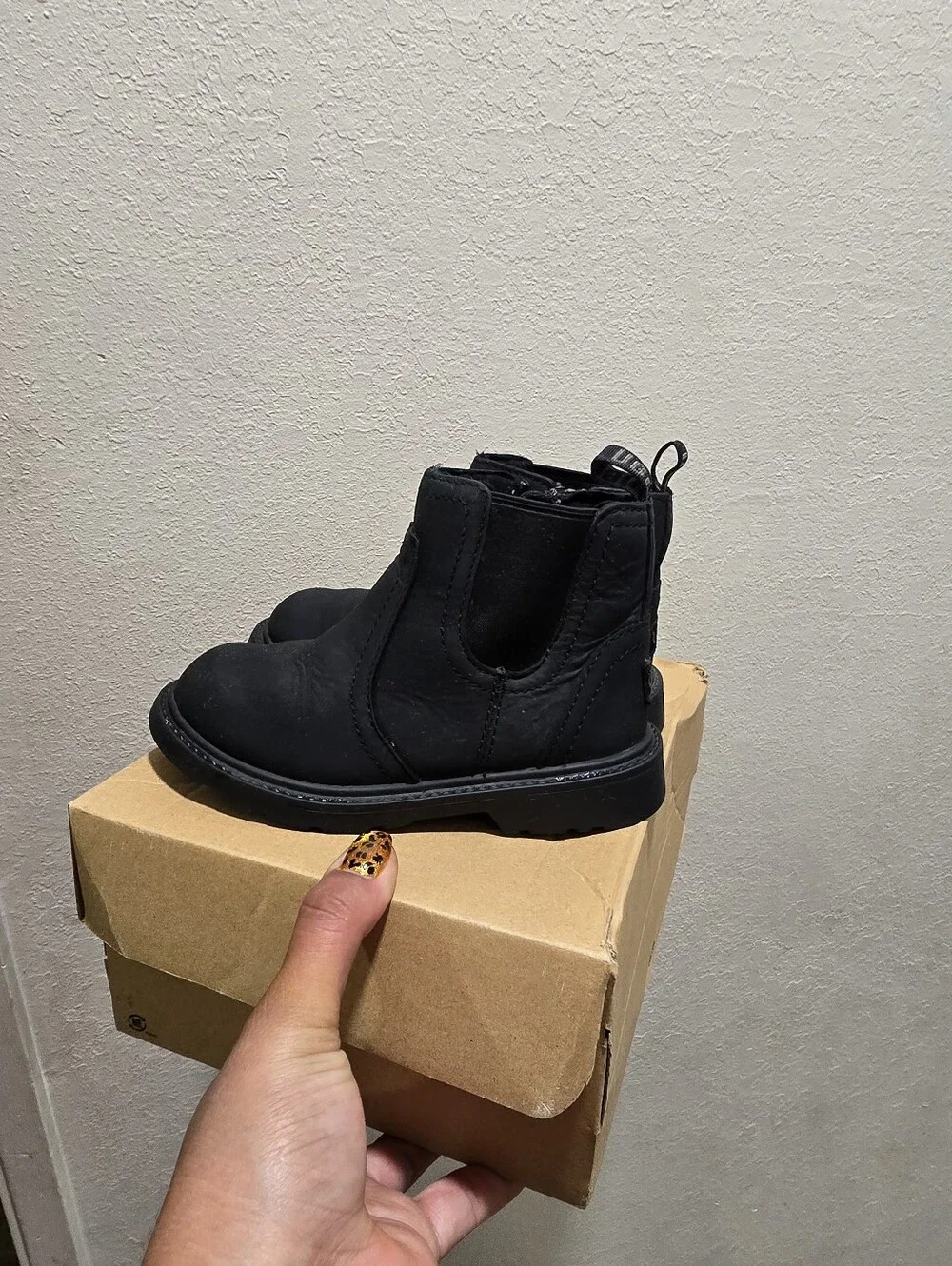 UGG Toddlers Bolden Weather Boots - Slip-On Zip Style In 9c